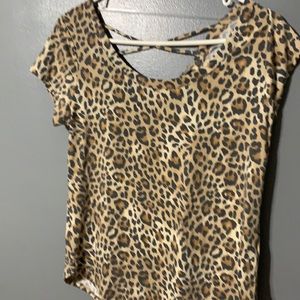 Cute cheetah print.